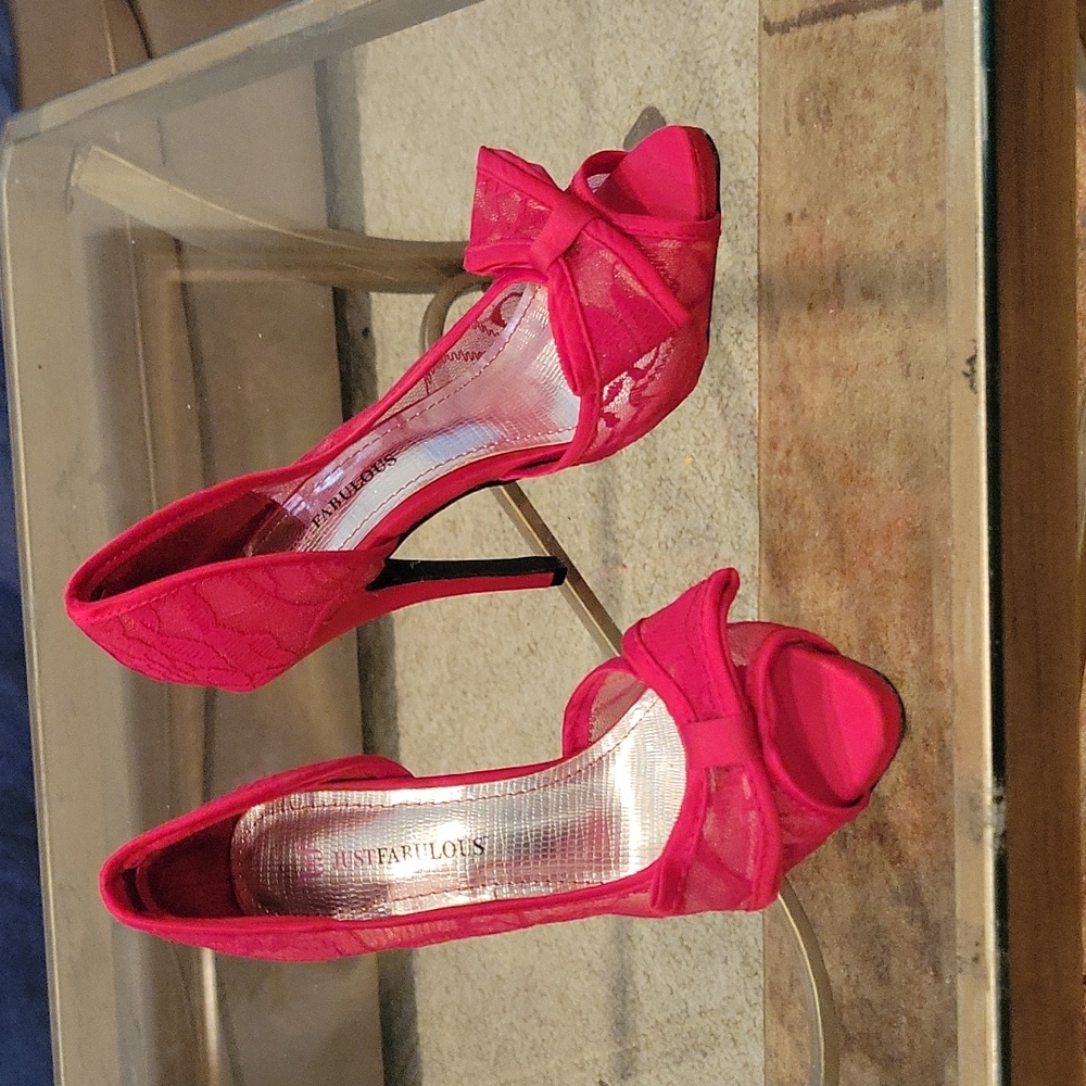 Just Fabulous Red Lace heels, size 6.5